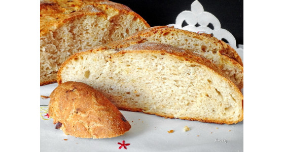 Барский хлеб с сыром и луком Барский хлеб с сыром и луком